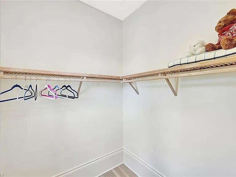 2052 Isla Vista Ln — Photo 41
