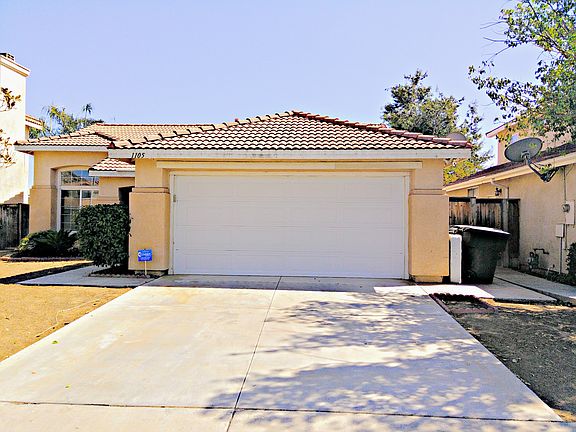3rd image of 1105 Autumnwood Ln