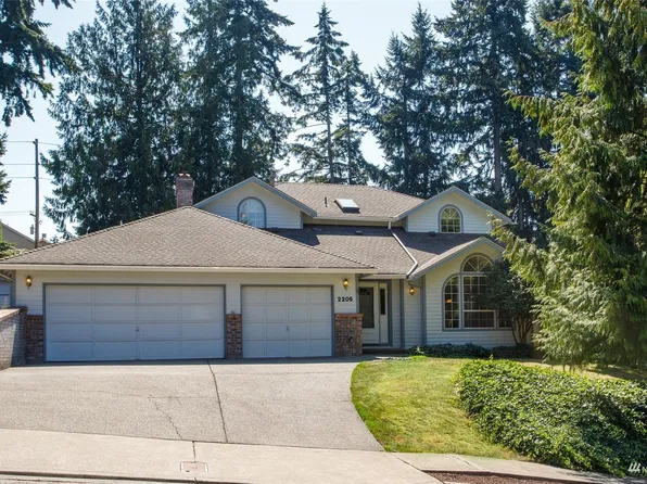 2206 38th Ave SE, Puyallup, WA 98374
