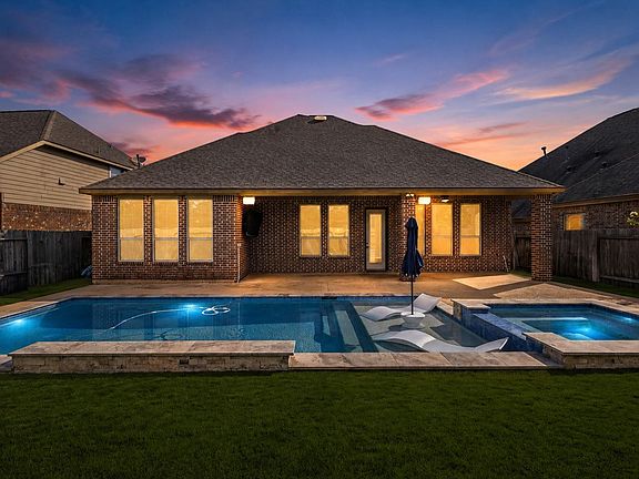 2nd image of 13407 Cameron Reach Dr