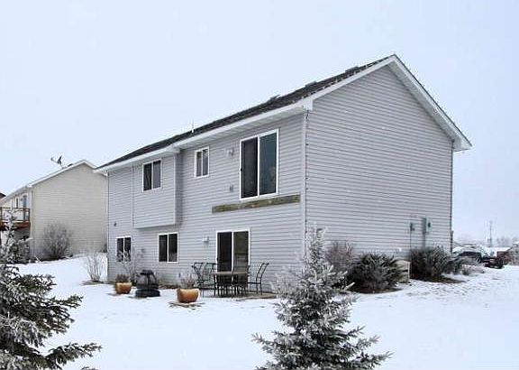 2nd image of 1110 Hidden Creek Blvd