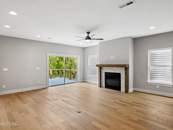 4th image of 4836 Willow Bluff Cir