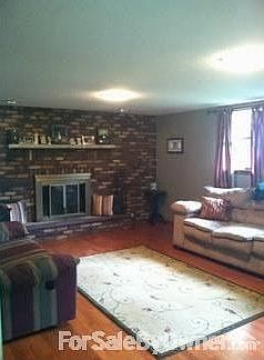 4th image of 113 Woodland Dr