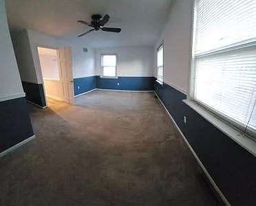 121 Henning Dr — Photo 13