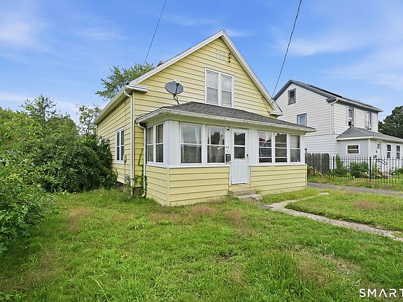 3rd image of 44 Sisson Street