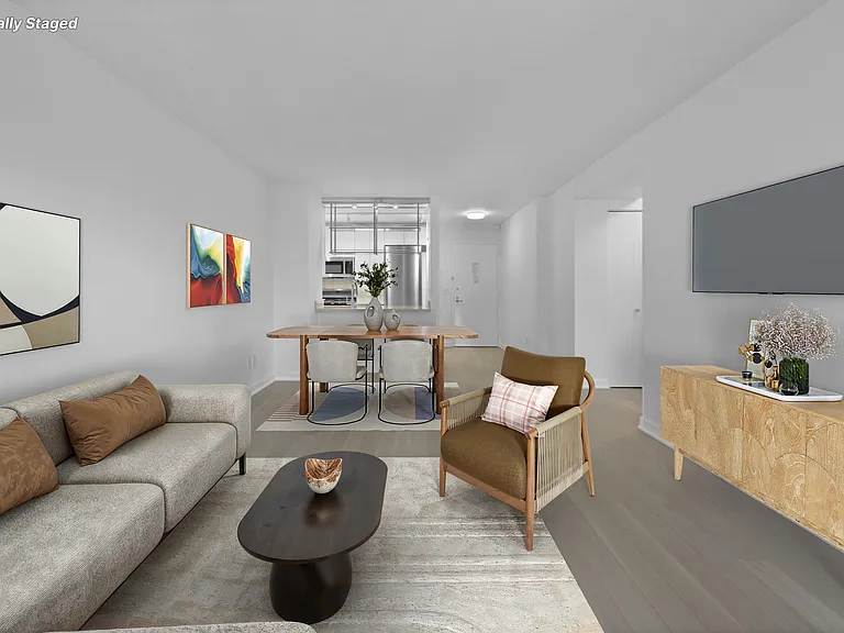 77 W 24th St #15E — Photo 2