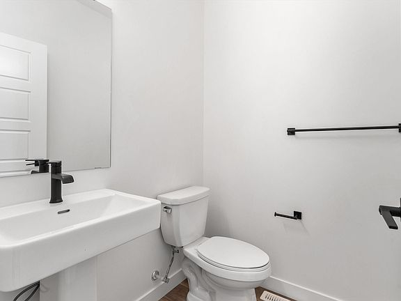 3rd image of 2720 194th St NW