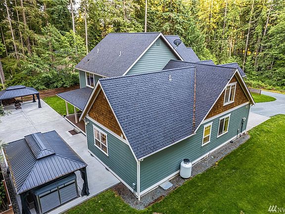 2nd image of 4131 Redwood Dr