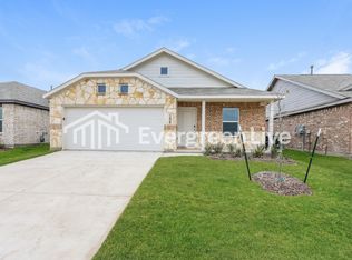 1629 Sparrow Hawk Rd, Forney, TX 75126