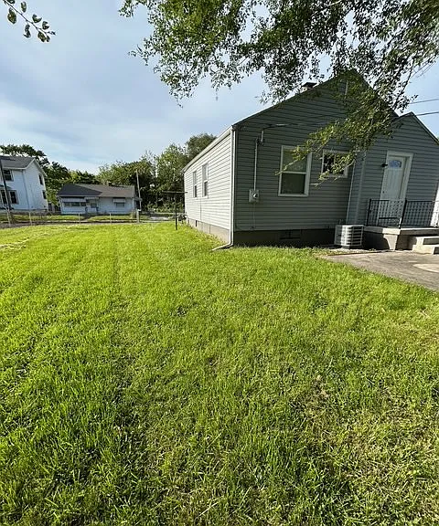1485 Walsh Ave — Photo 32