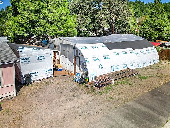 3rd image of 47507 School St