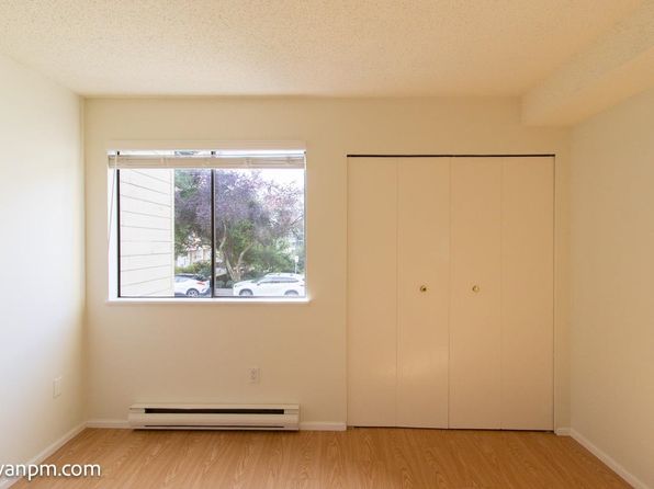 2 bedroom rental in West Vancouver — photo 12