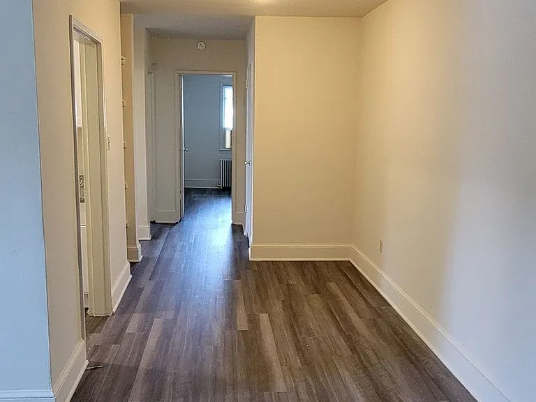 Lee Albemarle Apartments — Photo 30