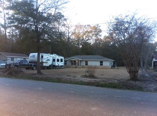 2525 E Railroad St, Vidor, TX 77662