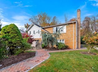 382 4th Ave, Westwood, NJ 07675