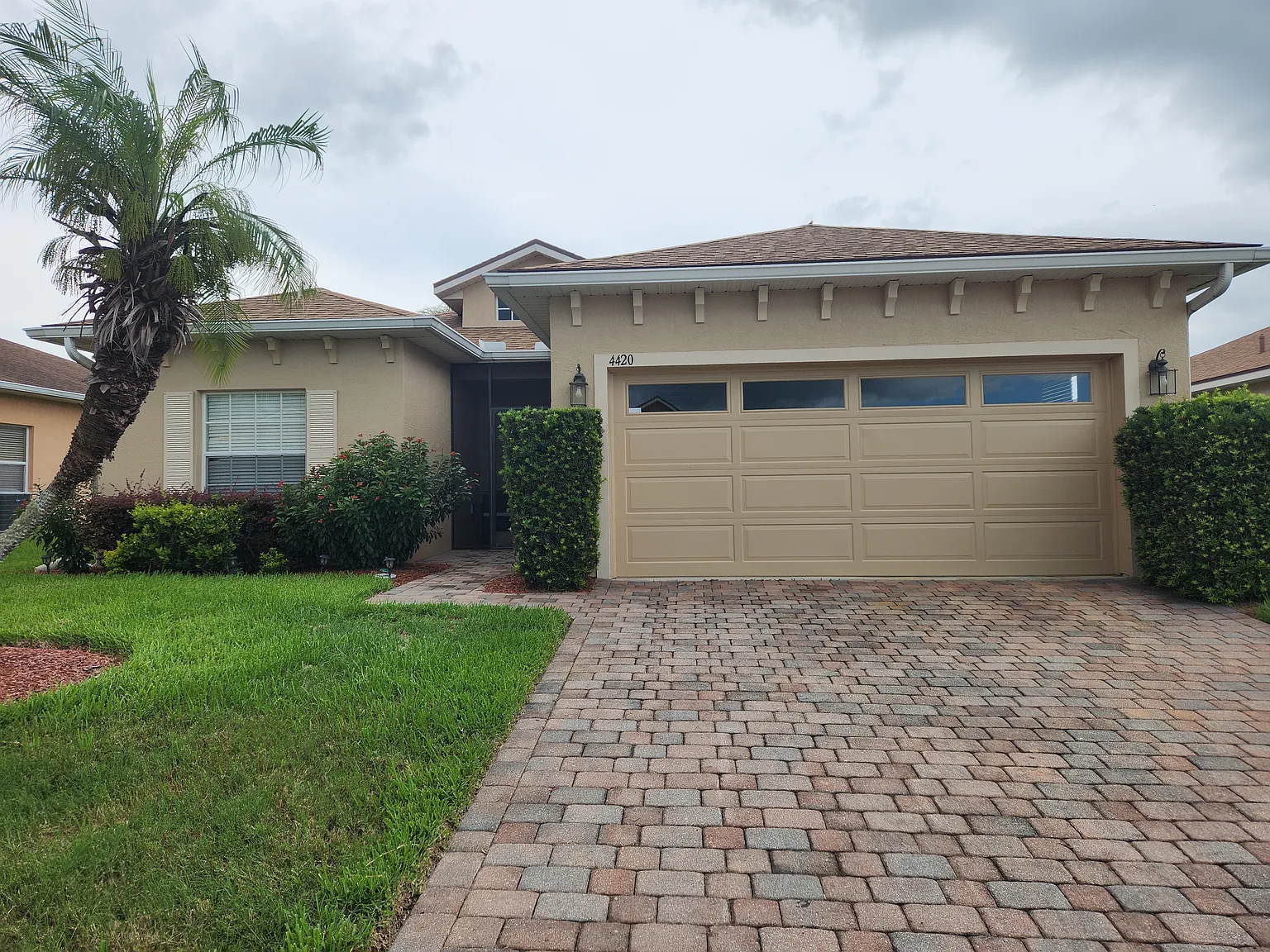 3 bed, 1503 sqft, $2,300 — Photo 2