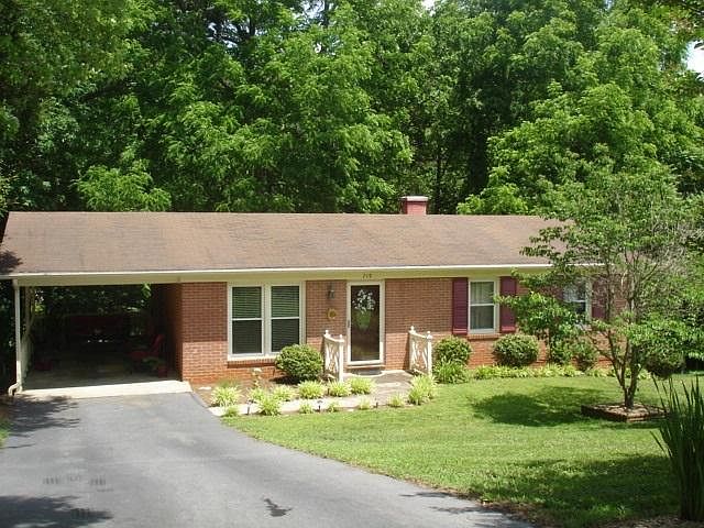 1st image of 719 Auburn Pl