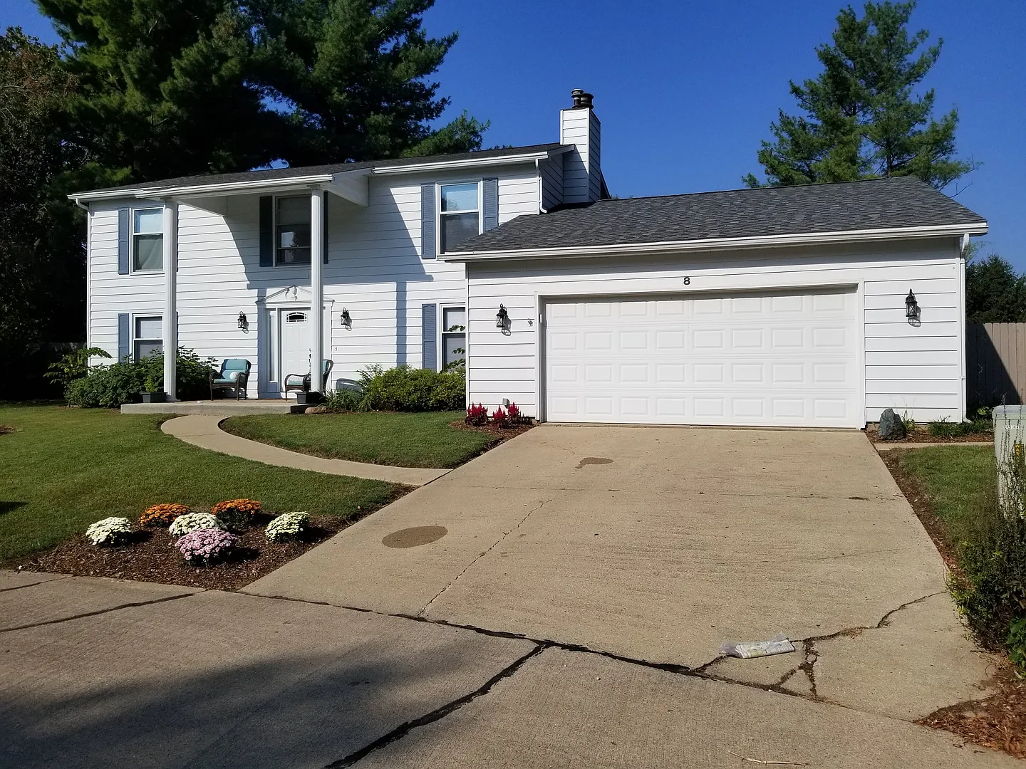8 Clover Leaf Ct photo 1