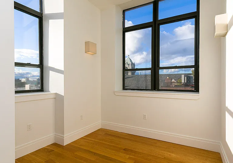 17 Monitor St #1G — Photo 19