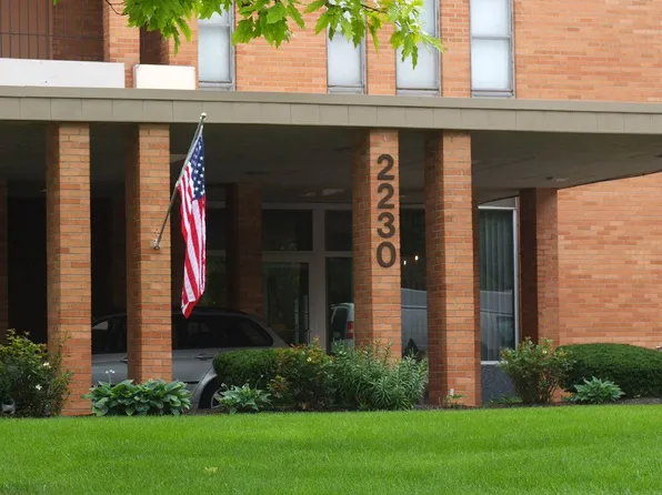 2230 S Patterson Blvd, Dayton, OH 45409