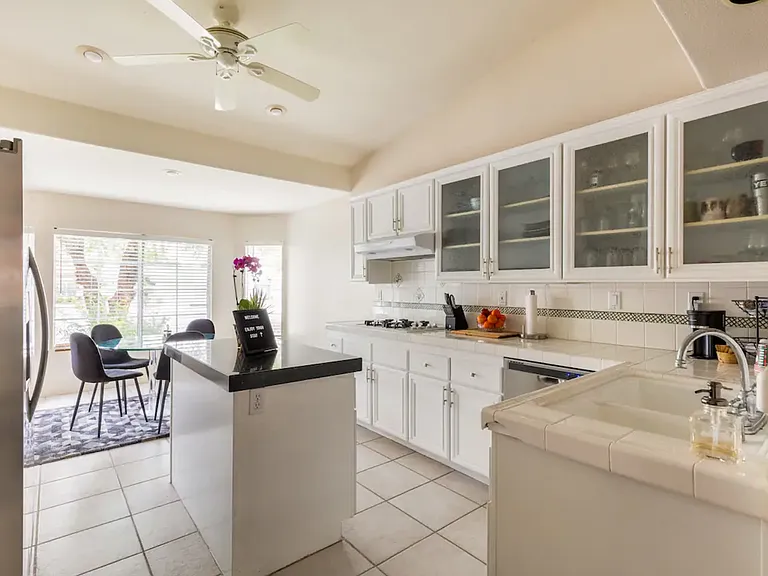 40685 Cabana Ct — Photo 5