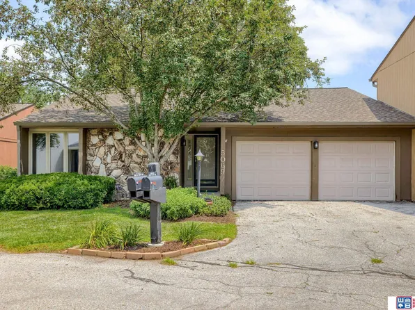 5069 S 150th Plz, Omaha, NE 68137