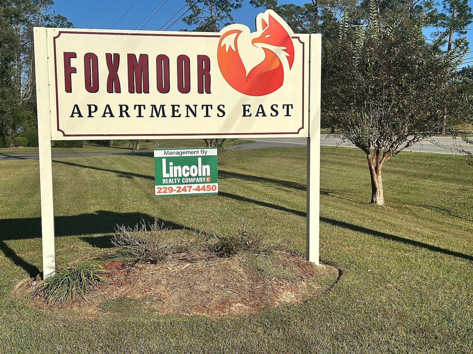 Charming 2 bedroom 1 bath duplex — Photo 2