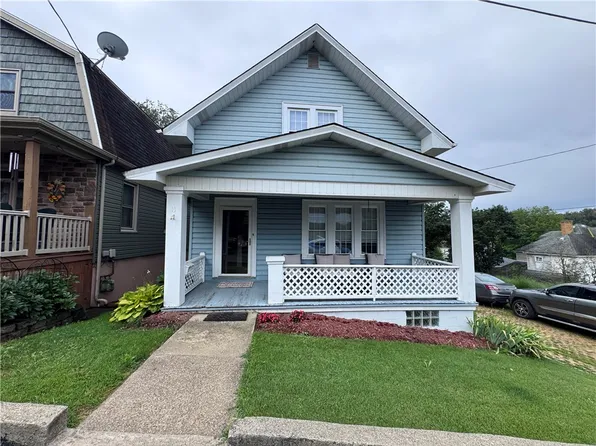 11 Elm St, Burgettstown, PA 15021