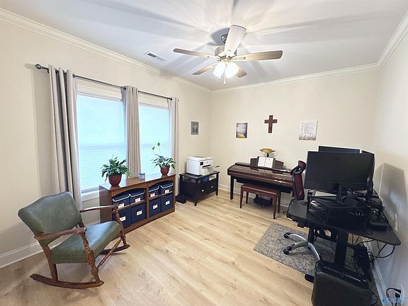 5th image of 26398 Birkshire Ln