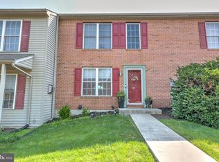 104 Battens Cir, Leola, PA 17540
