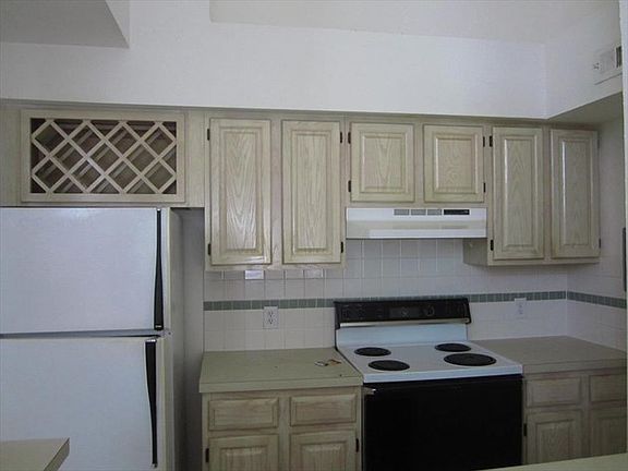 3rd image of 1705 Palm Cove Blvd APT 302