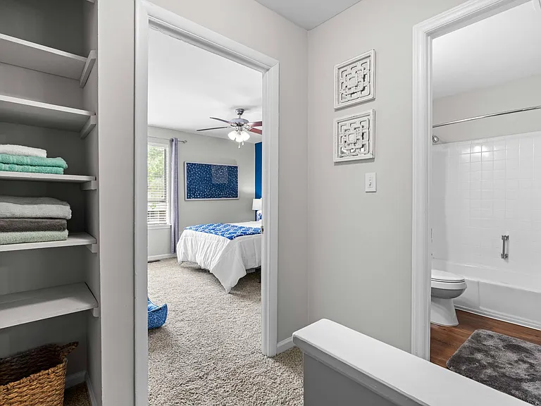 Brook Hill Townhouse — Photo 13