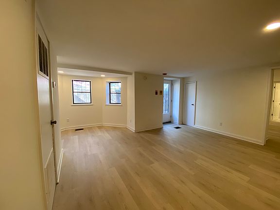 4th image of 416 W Chelten Ave #Ll