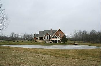 3rd image of 1700 Hardin Ln