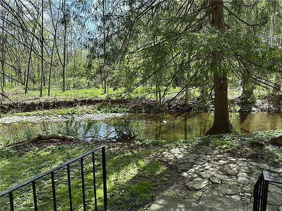 4th image of 1360 Abers Creek Rd