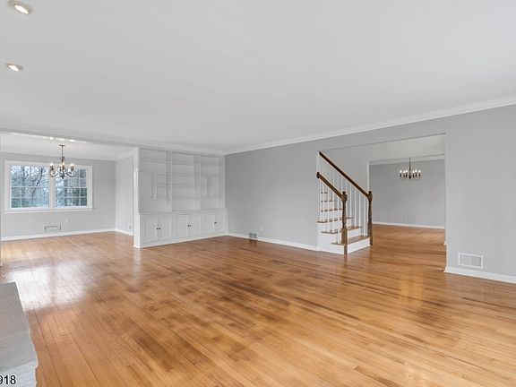 4th image of 134 Spencer Rd