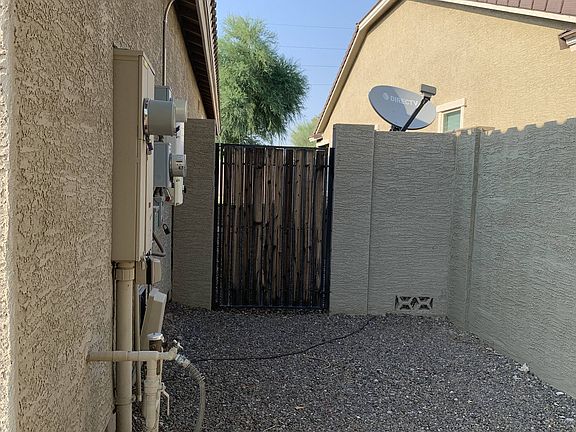 5th image of 16938 W Woodlands Ave