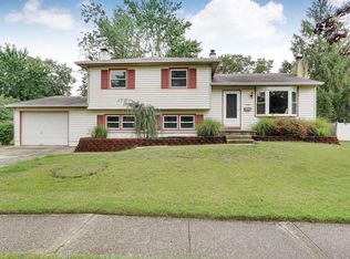 1005 Massachusetts Ave, Somers Point, NJ 08244