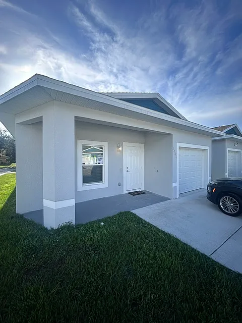 1431 Las Villas Blvd