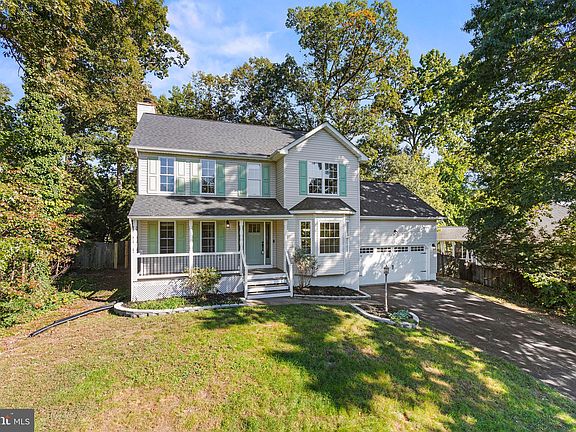 2nd image of 89 Hamlin Dr