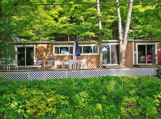 6451 W Bluff Dr, Keuka Park, NY 14478