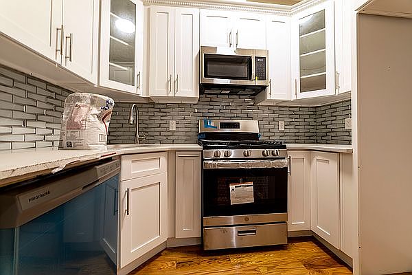 2nd image of 110 Linden Blvd #1F