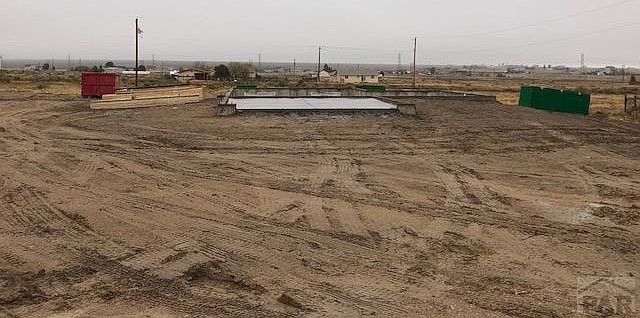 1st image of 887 E Cholla Pl