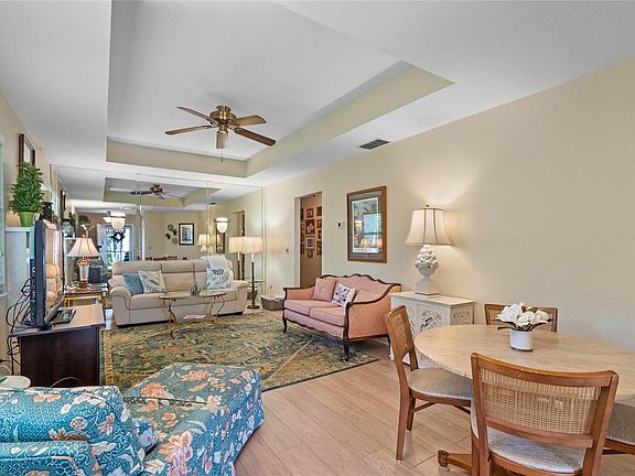 4th image of 238 Balfour Dr #22