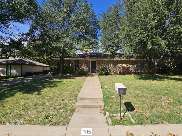 105 Sheraton Pl, Denton, TX 76209