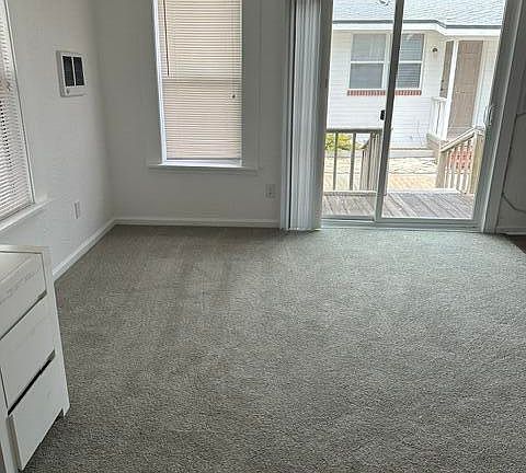 5th image of 917 Phillips St #917