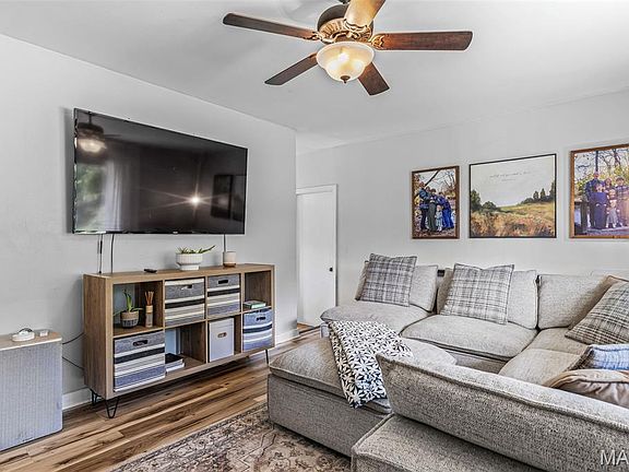 4th image of 105 Meadow Ln