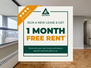 10 Kensington Rd., Brampton, ON L6T 3V4