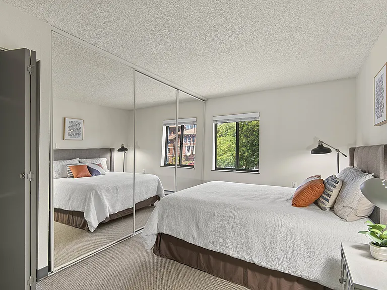 The Orion Apartments — Photo 5