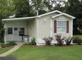 1557 Lee Ln, Grove City, PA 16127